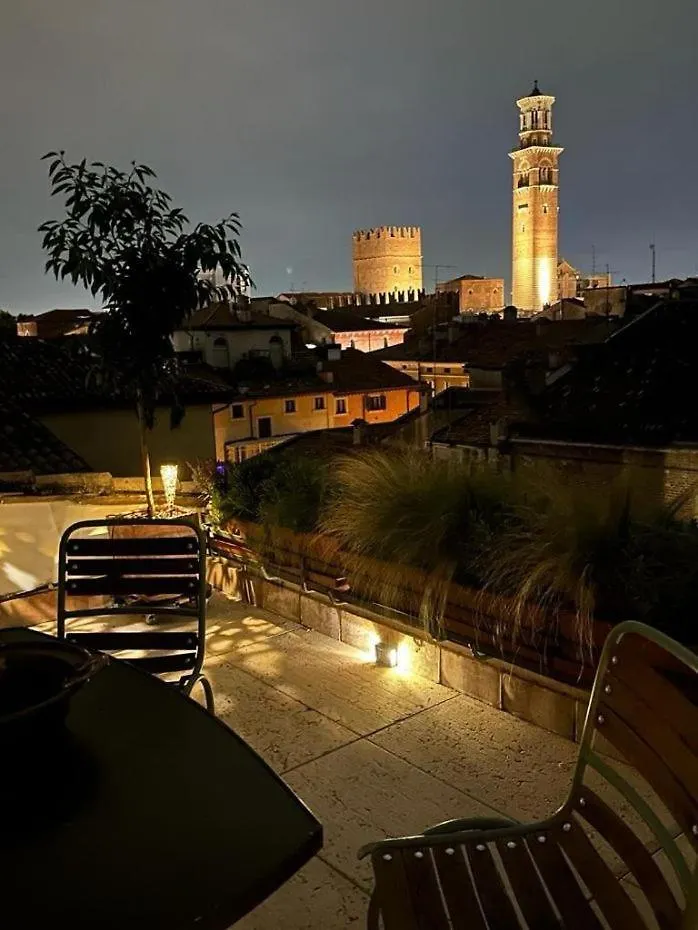 Dimora Del Filosofo فيرونا